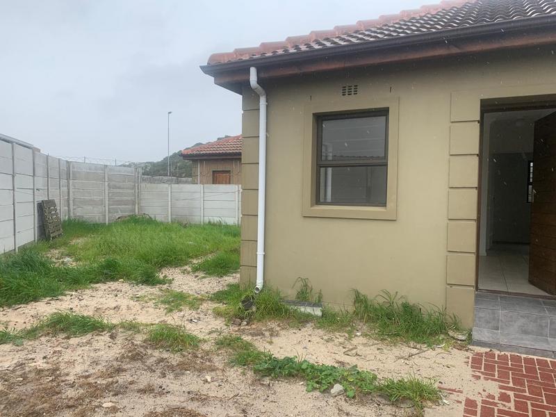 2 Bedroom Property for Sale in Westridge Western Cape